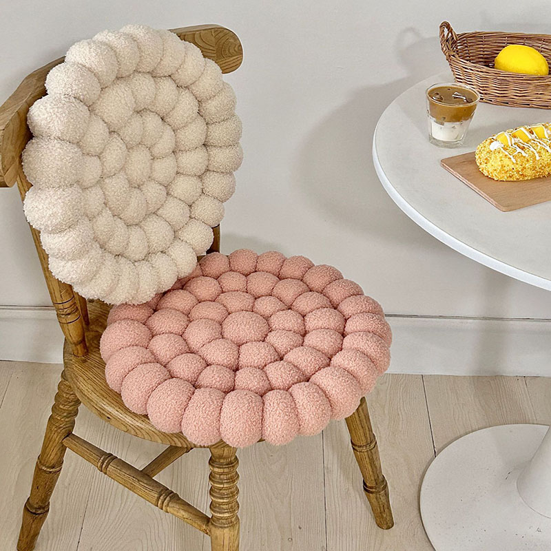 Cojín japonés de flores tejida - Tatami Mat Rush reseña y precio